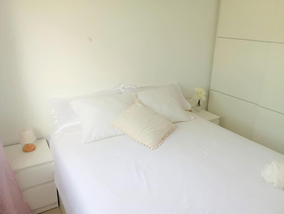 Apartamento En Primera Linea De Mar Roses Exterior foto