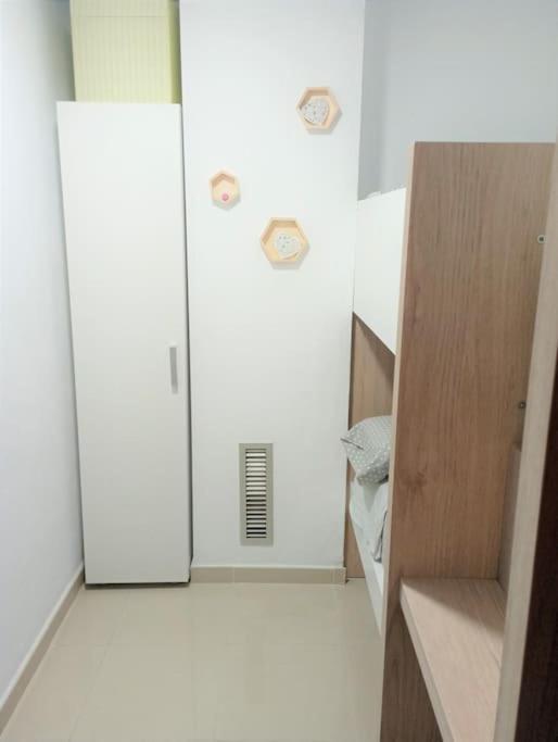 Apartamento En Primera Linea De Mar Roses Exterior foto